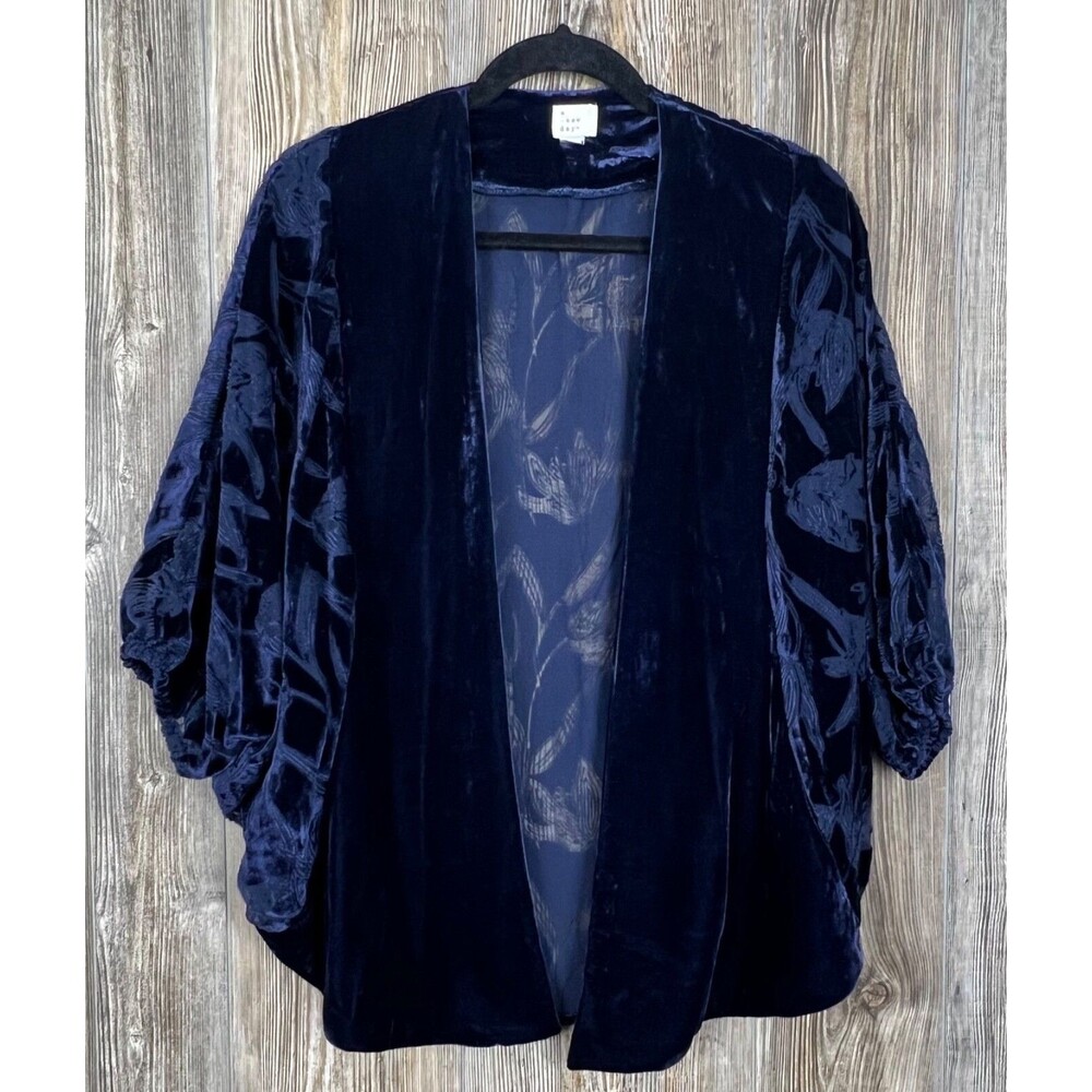 A New Day Women's Blue Velvet Burnout Cardigan W/‎ Tulips OSFM Whimsigoth